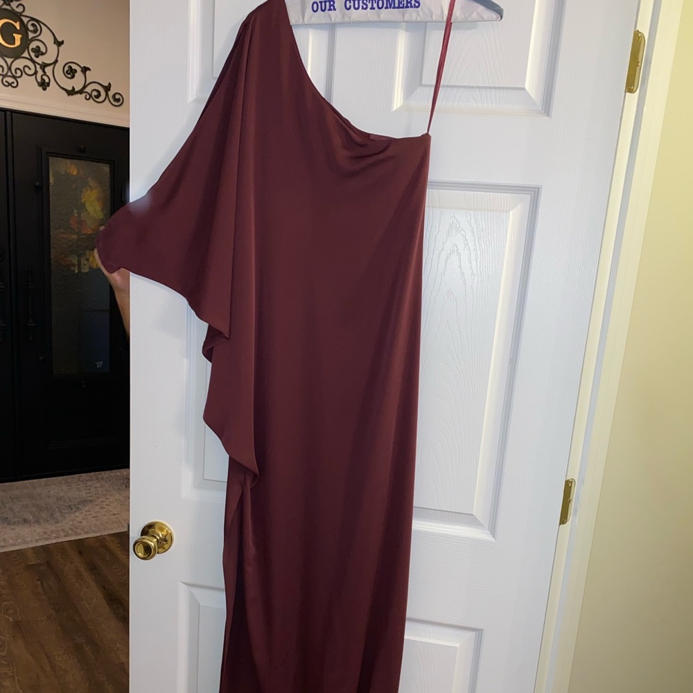 BCBG Max One shoulder plum evening gown- XS
